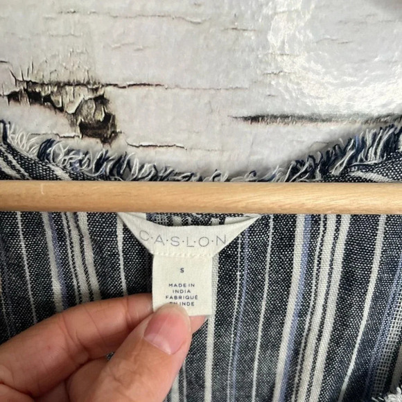 Caslon gray tank top striped raw hem  size small NWT Nordstrom - Picture 4 of 7